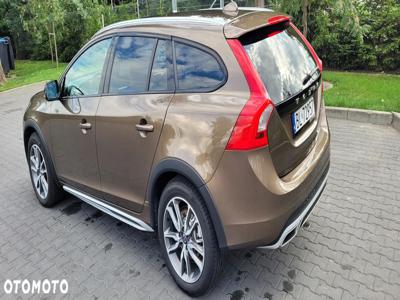 Volvo V60 Cross Country D3