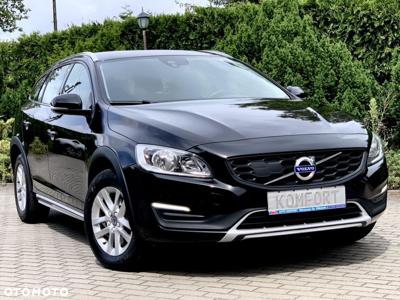 Volvo V60 Cross Country D3 Momentum