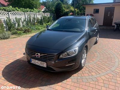 Volvo V60 D2