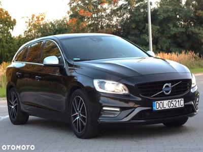 Volvo V60 D2 Drive-E R-Design Momentum