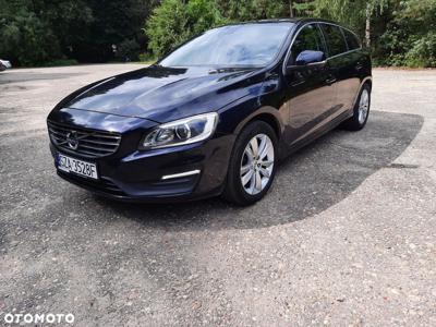 Volvo V60 D3 Drive-E Momentum