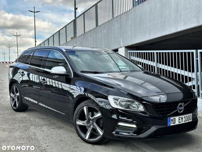 Volvo V60 D3 Drive-E R-Design Momentum