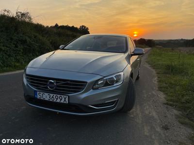 Volvo V60 D3 Drive-E Summum