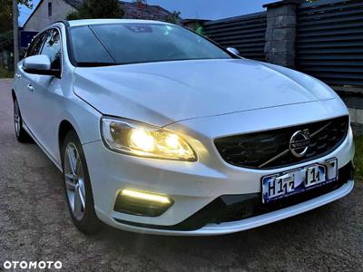 Volvo V60 D4 AWD Geartronic RDesign