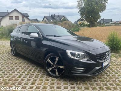 Volvo V60 D4 R-Design