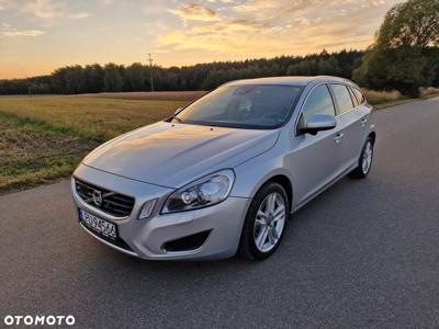 Volvo V60 D5 AWD Summum