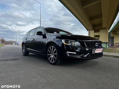 Volvo V60 D6 Twin Engine Geartronic RDesign