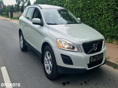 Volvo XC 60 D4 Momentum