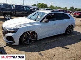 Audi Q8 4.0 benzyna 2024r. (WOODHAVEN)