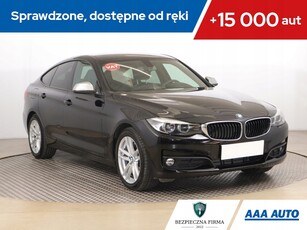 BMW Seria 3 F30-F31-F34 Limuzyna Facelifting 2.0 320d 190KM 2018