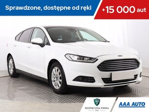 Ford Mondeo V Sedan 2.0 TDCi 150KM 2015