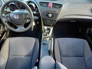 Honda Civic 1,4 benzyna