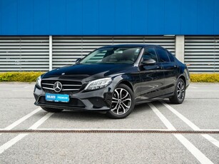 Mercedes Klasa C W205 Limuzyna Facelifting 1.6 C180 156KM 2019