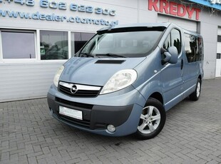 Opel Vivaro 2.0 CDTi TOUR Serwis 8-osób 2xKlimatyzacja Navi 218 tys.km.