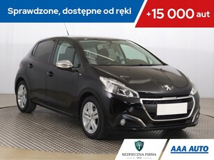 Peugeot 208 I Hatchback 5d Facelifting 1.2 PureTech 82KM 2017