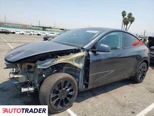 Tesla Model Y benzyna 2024r. (VAN NUYS)