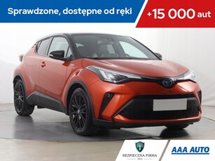 Toyota C-HR I Crossover Facelifting 2.0 Hybrid Dynamic Force 184KM 2019