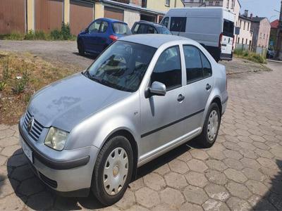 Volkswagen Bora 2.0 ben 2003r