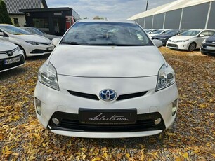 Toyota Prius 1.8 HSD 136KM Lift Kamera Serwis Hand Free Ładny Stan!