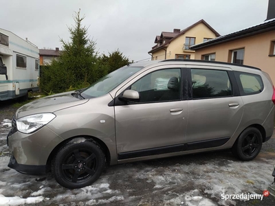 Dacia Lodgy 1.6 MPi benz. 2012r udok. przebieg BOGATE WYPOS.