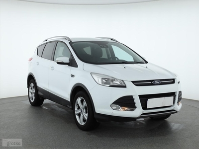 Ford Kuga , Klima, Tempomat, Parktronic, Podgrzewane siedzienia