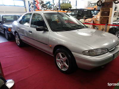 Ford Mondeo 1,8 CLX, Jak Nowy, Klimatyzacja, Jedyne 75 tkm