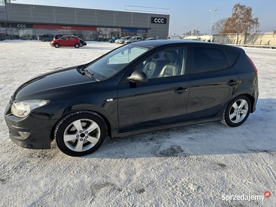 HYUNDAI i 30 Sport