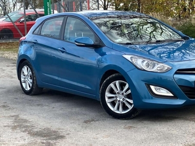 Hyundai i30 II