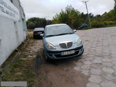 Lancia Ypsilon