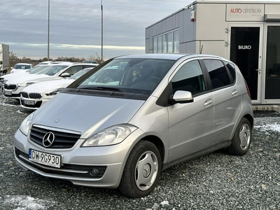 Mercedes-Benz Klasa A W169 A180 2.0CDi 109KM 2011r. Klimatyzacja