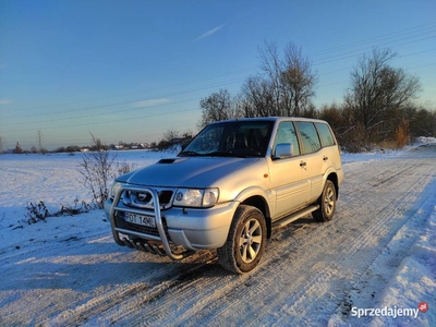 Nissan Terrano 2 II long długi 3.0 di