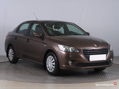 Peugeot 301 1.2 VTi