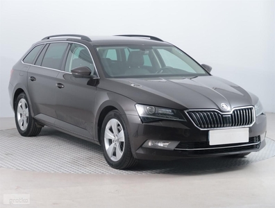 Skoda Superb III , Serwis ASO, Automat, Skóra, Navi, Xenon, Bi-Xenon,