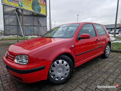 ** Volkswagen Golf IV ** 1.6 SR Benzyna ** 1999r ** Ładny Za