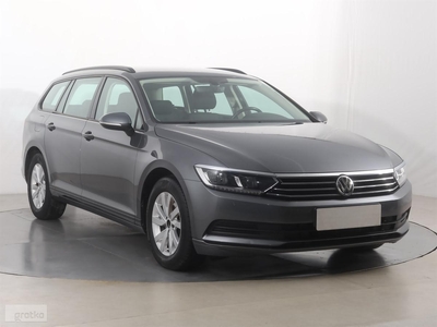 Volkswagen Passat B8 , Salon Polska, 1. Właściciel, VAT 23%, Navi, Klimatronic,