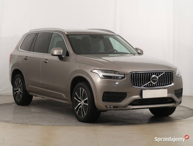 Volvo XC90 B5 AWD