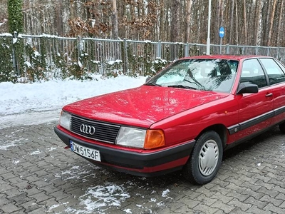 Audi 100 C3 1.8