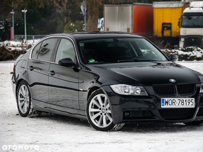 BMW Seria 3 325i