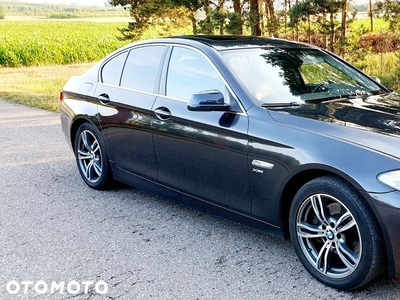 BMW Seria 5 528i xDrive