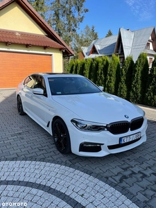 BMW Seria 5 530d xDrive M Sport sport