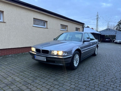 BMW serii 7 e38 728i LPG GAZ zadbany