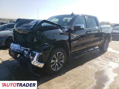 Chevrolet Silverado 5.0 benzyna 2021r. (GRAND PRAIRIE)