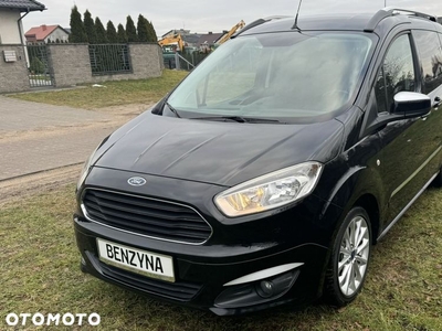 Ford Tourneo Courier 1.0 EcoBoost S&S Titanium