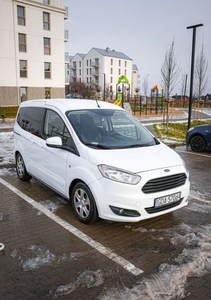 Ford Tourneo Courier 1.0 EcoBoost Trend