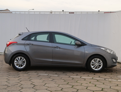 Hyundai i30 2014 1.4 CVVT 96401km ABS klimatyzacja manualna