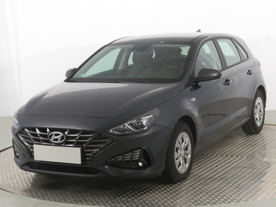 Hyundai i30 2022 1.5 DPI 18650km ABS klimatyzacja manualna