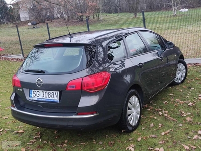 Opel Astra J Opel Astra 1.6 benzyna,salon polska, bezwyopadkowa