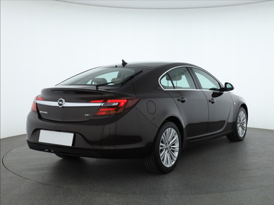 Opel Insignia 2013 2.0 CDTI 107359km ABS