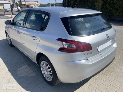 Peugeot 308 II