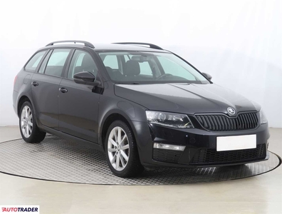 Skoda Octavia 1.6 108 KM 2015r. (Piaseczno)